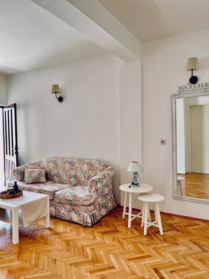 Apartments Jabuka Tribunj  Ngoại thất bức ảnh